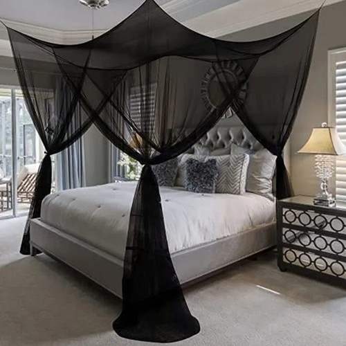 Mosquito net palace - net, door