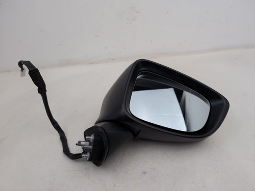 Mazda nav d - 6,