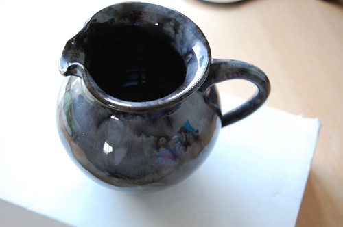 Ewenny pottery 11cm tall - -,