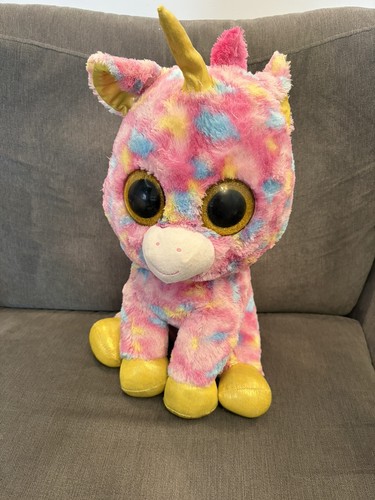 Giant unicorn fantasia - giant, ty