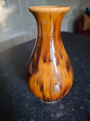 Black brown 19cm - tall, in