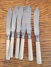 VINTAGE ENGRAVED FISH KNIVES