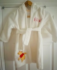 Personalised “ELIJAH” Fluffy DISNEY Winnie The Pooh Dressing Gown   2-3 years
