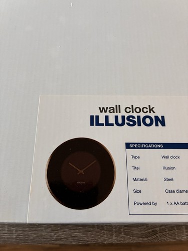 Karlsson illusional clock - illusional,