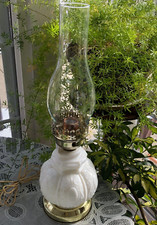 ANTIQUE REPRODUCTION OIL LAMP