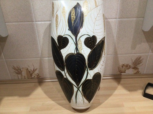 Early anita harris vase - harris,