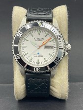 Vintage Citizen Diver's 200M Automatic 21 Jewels Day/Date Excellent condition.
