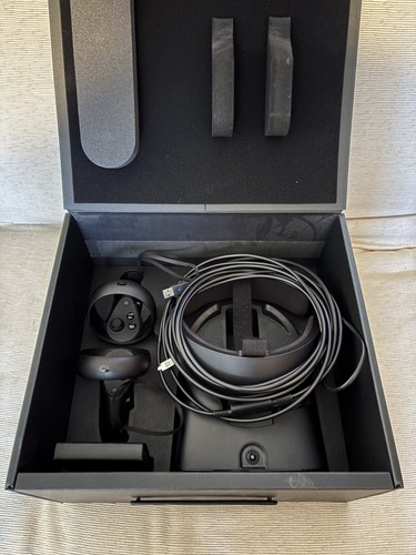 Meta oculus rift - meta,