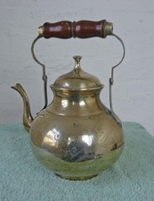 LARGE VINTAGE BRASS KETTLE