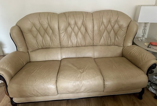 Italian leather piece suite - piece,