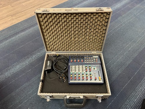 Soundcraft notepad 124 - soundcraft,