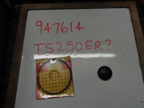 Nos suzuki 947614 piston rings - 947614,