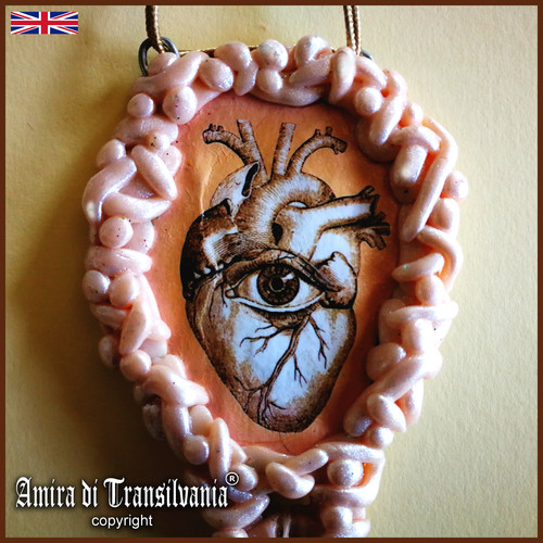 Eye heart jewelry amulet - jewelry, love