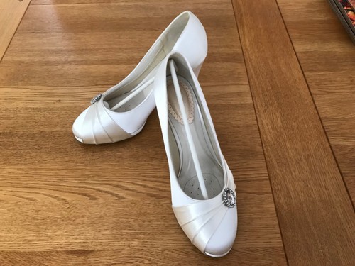 Jewelled ivory satin wedding - ivory,