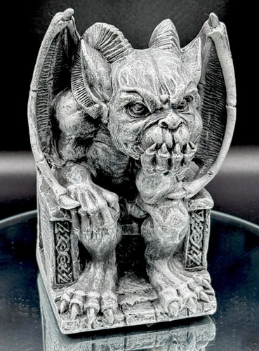 Gothic gargoyle statue winged - gothic,