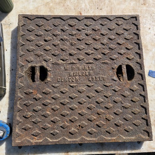 Cast iron manhole cover - iron,