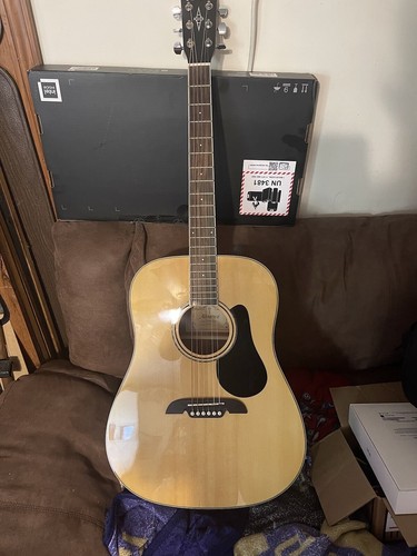 Alvarez acoustic guitar - alvarez,