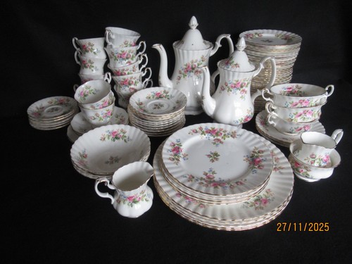 Royal albert moss rose pattern - albert,