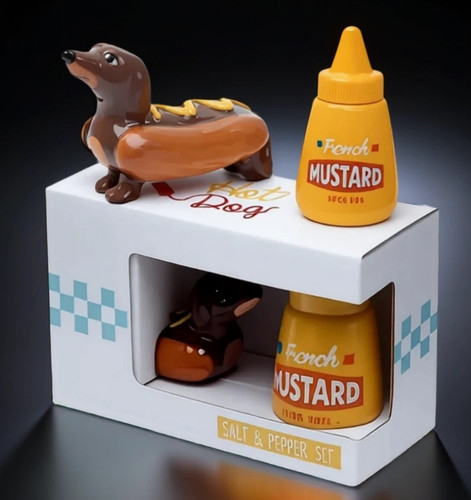 Novelty salt pepper set - salt, &