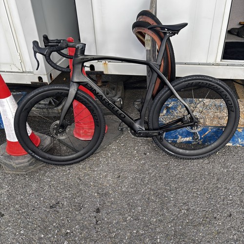 Road and grail bike - grail,