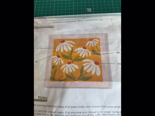Punch needle daisy kit - kit, on