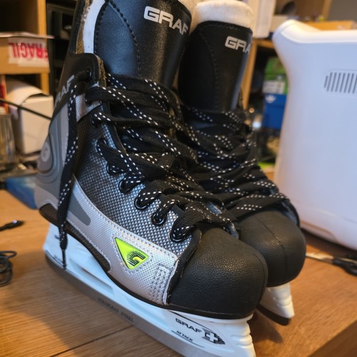 Graf supra 1001 - 1001, ice