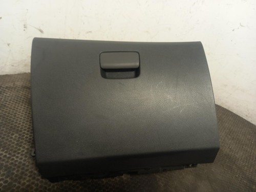 Mercedes gla class glove box - gla,
