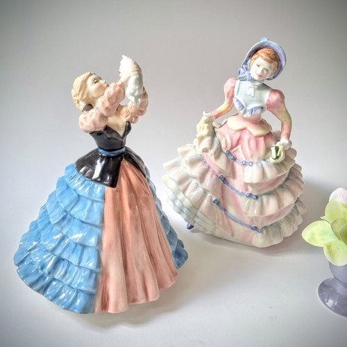 Royal doulton fine bone china - royal,