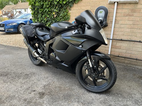Hyosung gt125r 2016 and - gt125r,