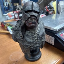 Sideshow Weta URUK-HAI Scout