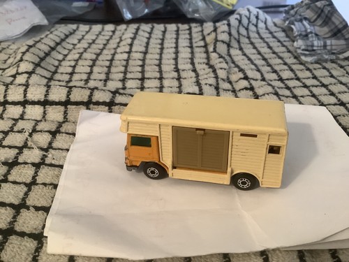 Superfast matchbox 1977 box - 1977,