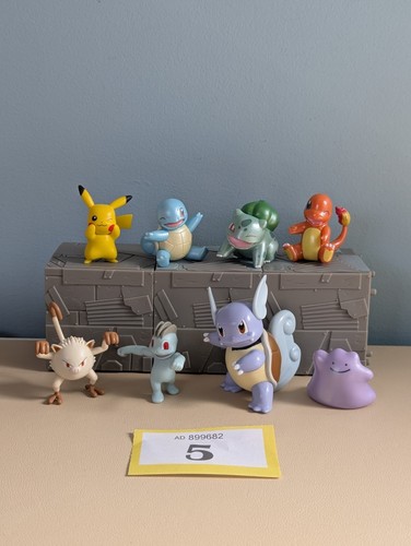 Pokémon figure bundle - pokémon,