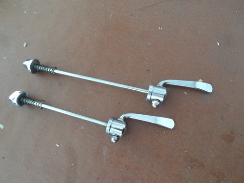 Pair new old stock mavic - pair, of