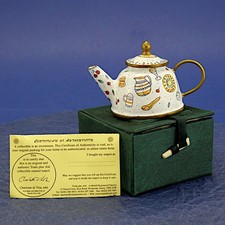 Trade + Aid Miniature