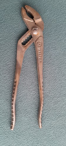 Vintage walter water pump - water,