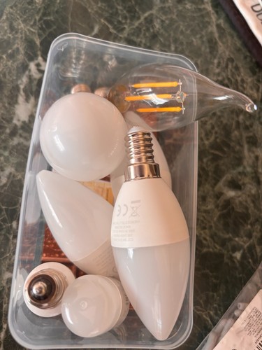 Various e27 led - es, light