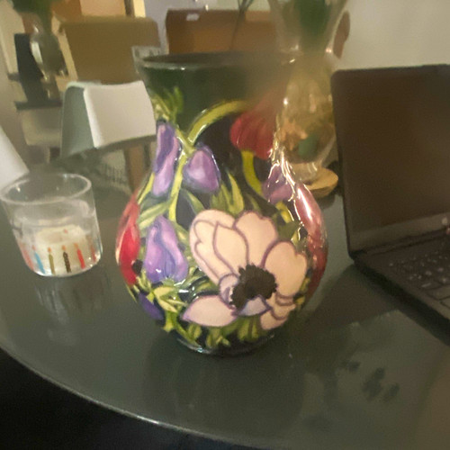 Large moorcroft vase