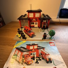 Vintage LEGO Town Fire Station