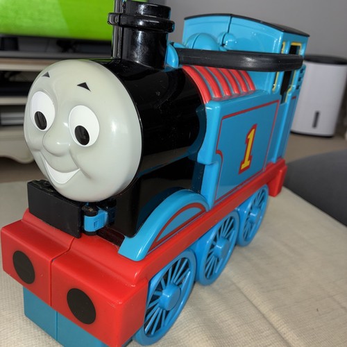 Thomas tank engine - thomas,