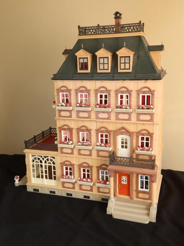 Fully furnished playmobil - fully,