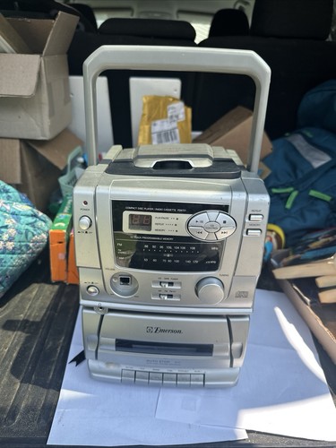 Compact disc digital audio - compact,