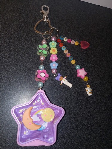 Polly pocket keychain - pocket,