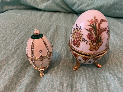 Collectors decorative eggs - 2,