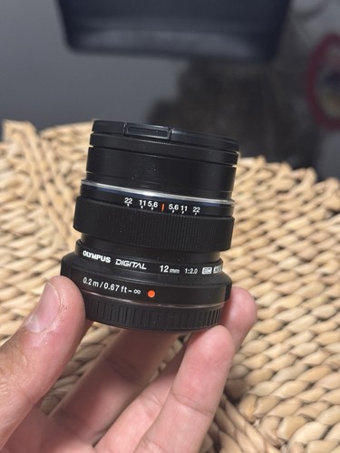 Olympus zuiko 12mm - m.zuiko, f/2