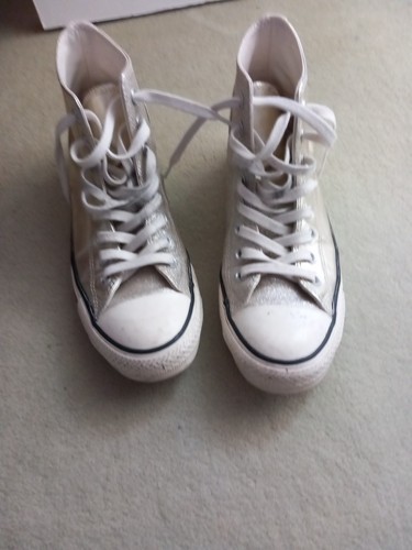 Gold leather converse high - gold,