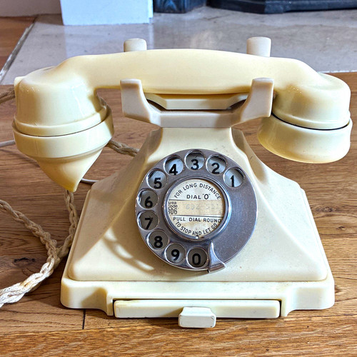 Original bakelite cream rotary - bakelite,