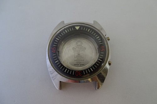 Super compressor case and - compressor,