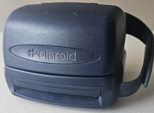 Polaroid 600 instant camera - polaroid,