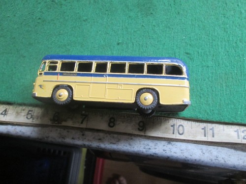Dinky toys code - code, coach