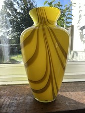 Yellow vase striped Empoli glass vase by Vetreria Artigiana Sanminiatello